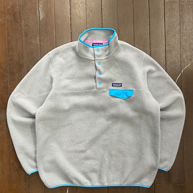 파타고니아 신칠라 후리스