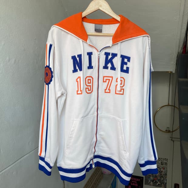 나이키 NIKE 오렌지 지퍼 디테일 후드집업