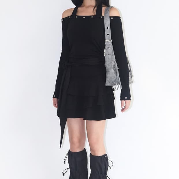 일리고 블랙 원피스