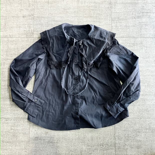 일본빈티지 Gu 하구미모리걸 달천깔페어리 영국풍 블라우스 블랙