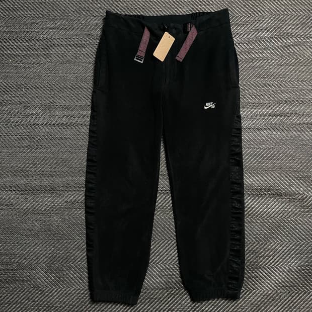 나이키 SB 노벨티 플리스 조거팬츠o 5219