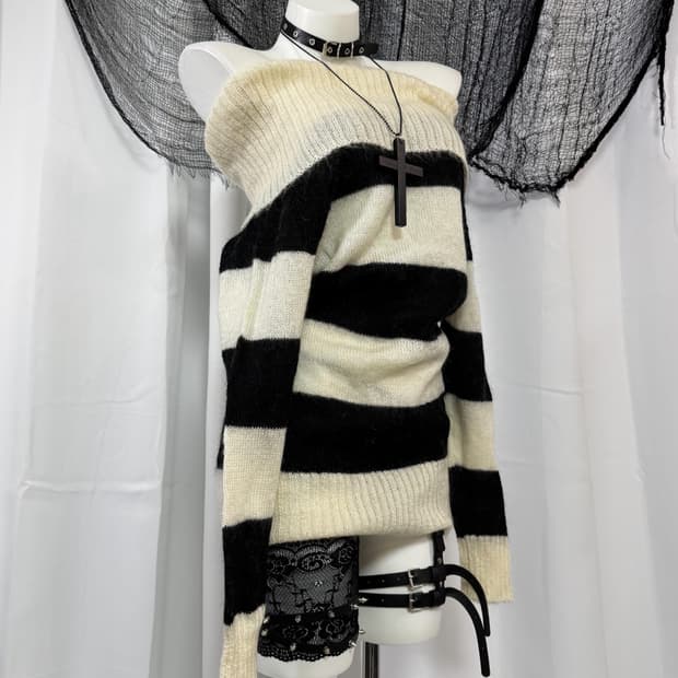 stripe off shoulder knit