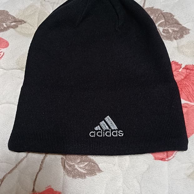 아디다스 비니 Free