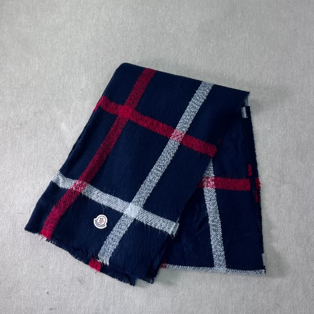 몽클레어 울 체크 머플러 