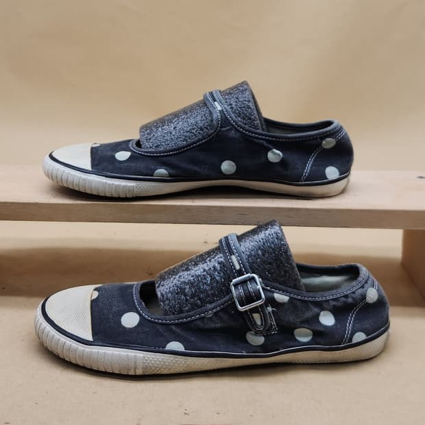 꼼데가르송 여성 플랫슈즈 225