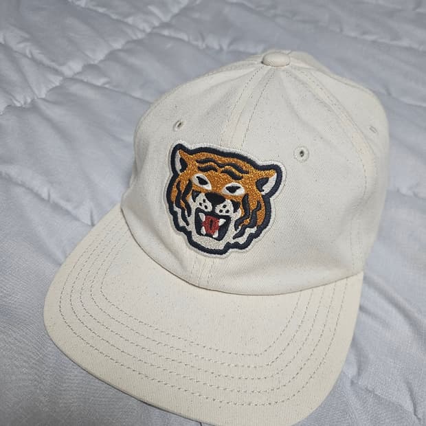 휴먼메이드 6패널 모자