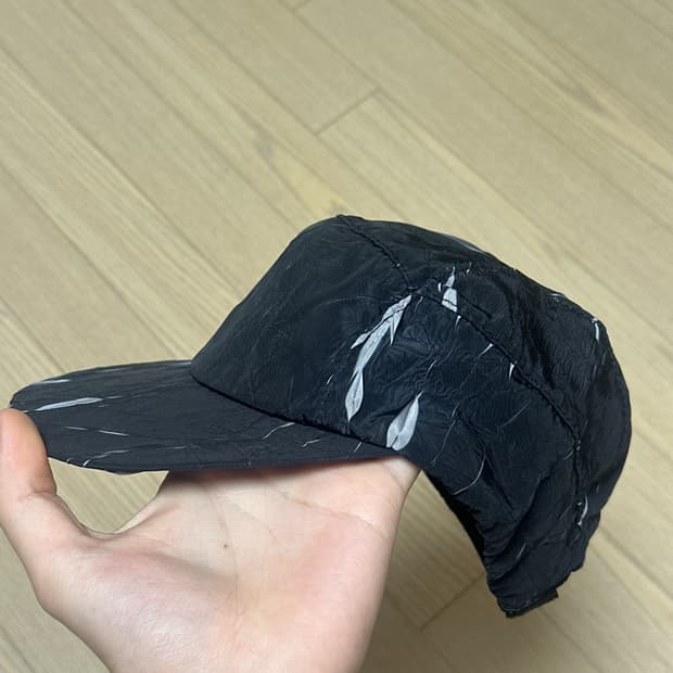 4 WAY PLEATED CAP / BLACK