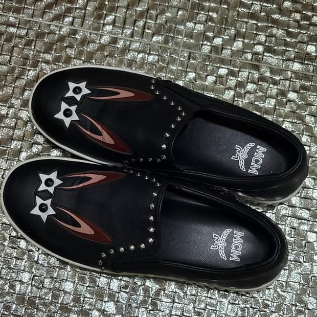 MCM 여성 정품 슬립온 37사이즈 