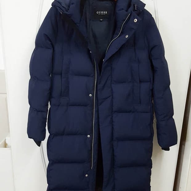 게스 다크네이비 남성 다운 롱패딩 M