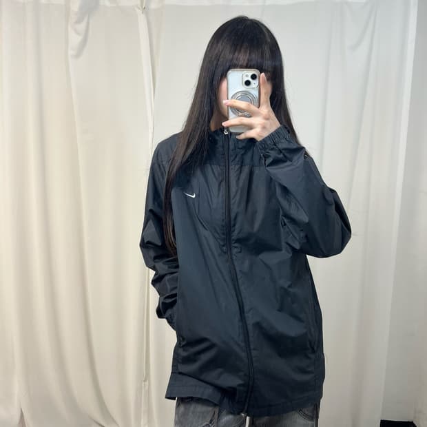 Nike black windbreaker