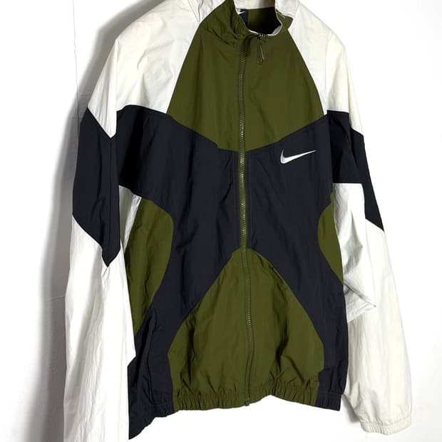 나이키 리이슈 나이키바람막이 윈드브레이커