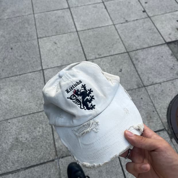 알렉산더 디제노바 볼캡