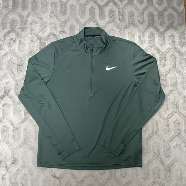 [M] 나이키 드라이핏 반집업