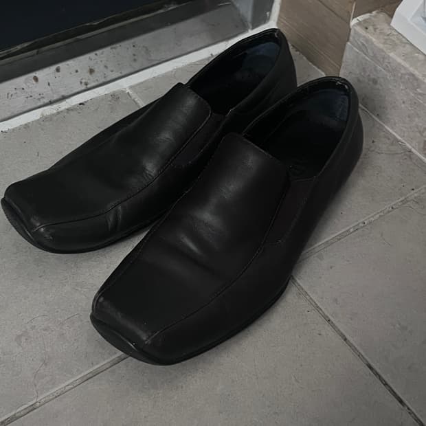 프라다 스포츠 로퍼 270