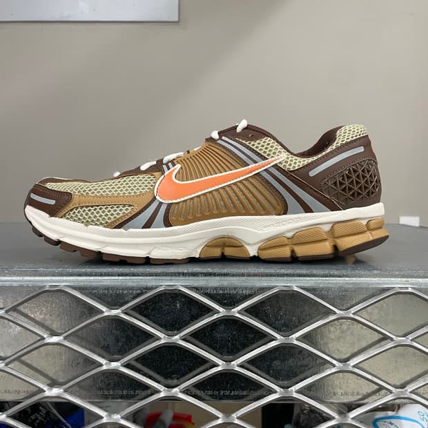 나이키 줌 보메로 5 카카오와우 285 (gr-4277)