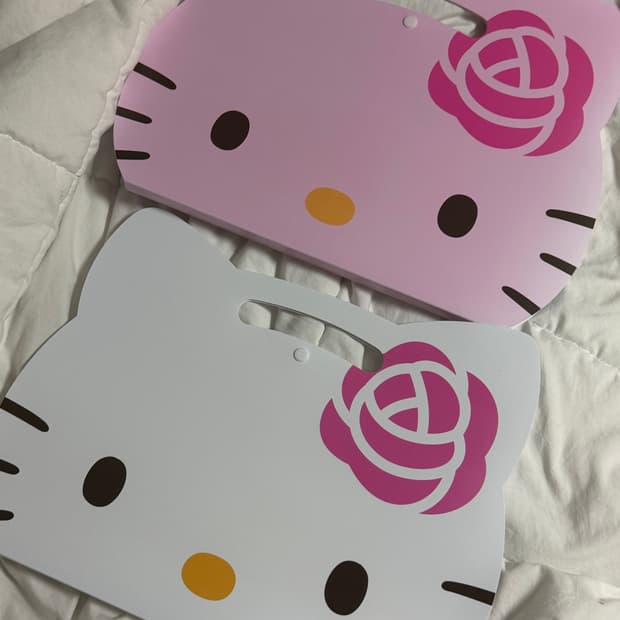 고전 헬로키티 파일 (2014)