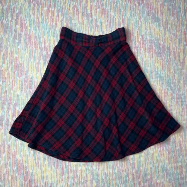 레드 체크 리본 포인트 스커트