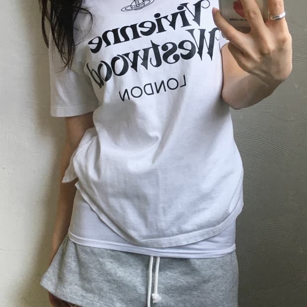 Vivienne Westwood 비비안웨스트우드 맨 화이트 컬러 로고 티