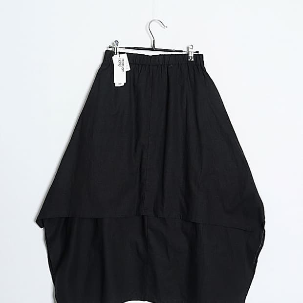 MERLOT IKYU Layered Skirt (27~28)