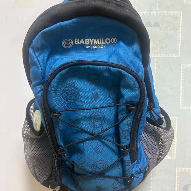 베이프 베이비마일로 콜맨 콜라보 백팩