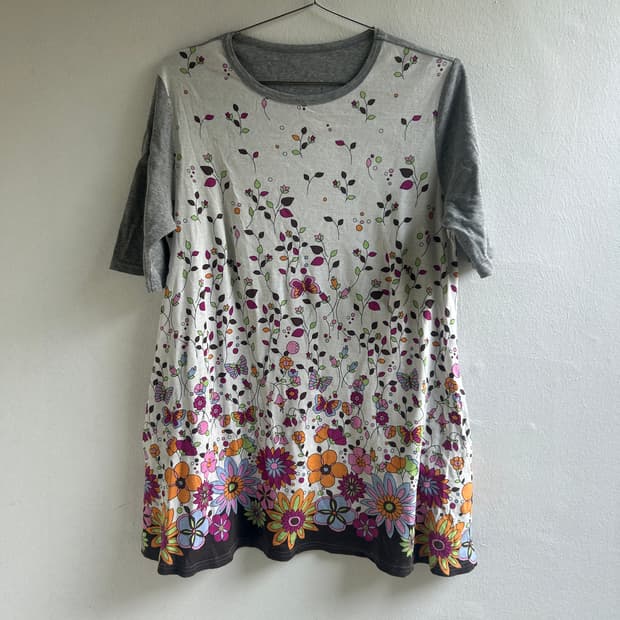 나비 꽃 티셔츠 