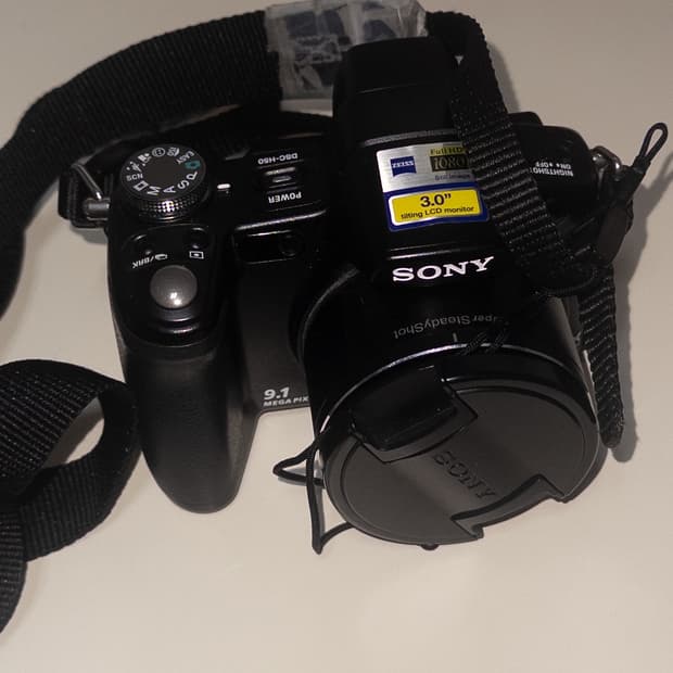 (작례) 소니 사이버샷 dsc-h50 디카