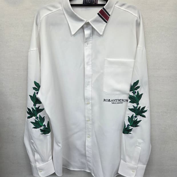 로맨틱크라운 오버핏 자수 셔츠긴팔 L