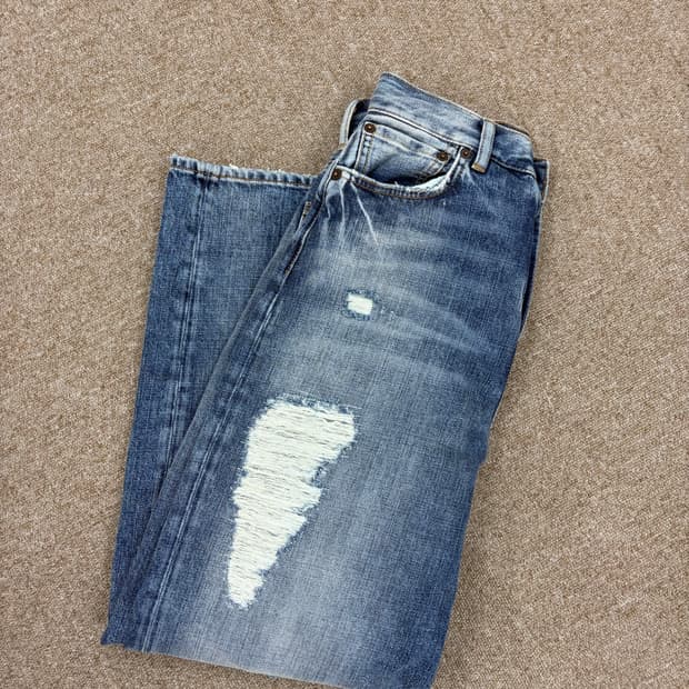 Acne Studios 데미지 청바지 28/30 새거 하이웨스트