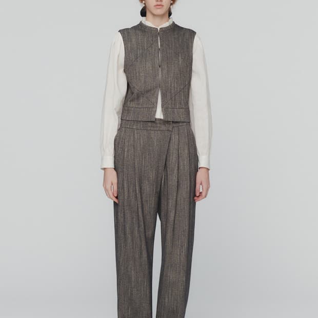 아모멘토 울 투턱랩팬츠