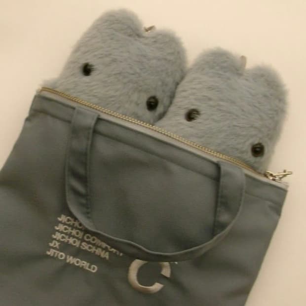 지초이 지토 포카홀더 포홀 그레이 새상품 원가양도