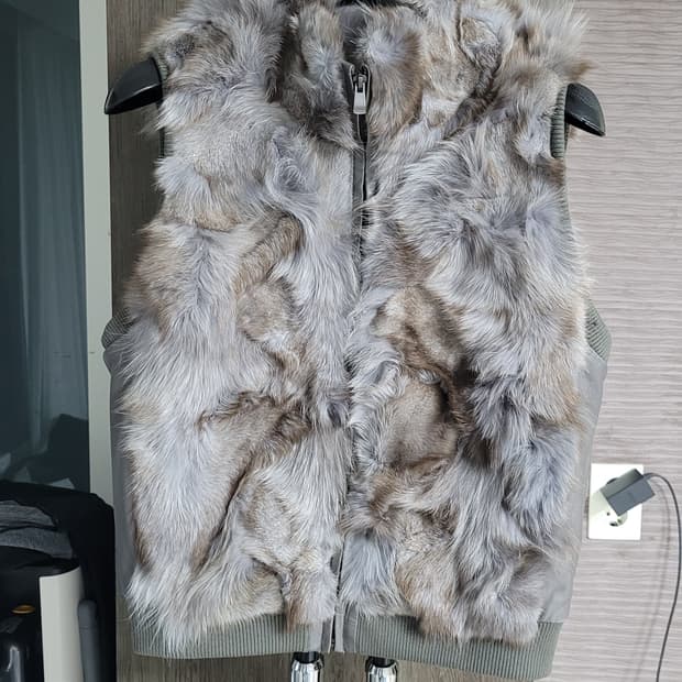 KASIBADY 카시바디  리얼양가죽  폭스털 베스트66-77사이즈