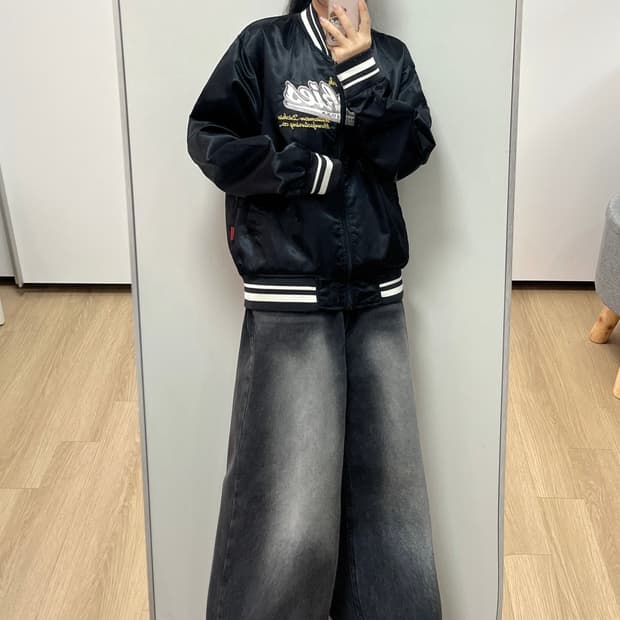 디키즈 빅로고 유광 블랙 바시티 자켓