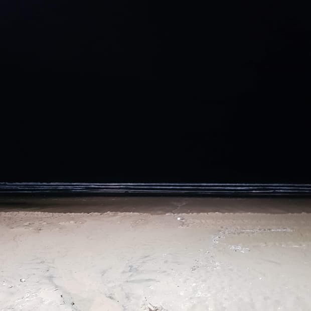 프라다 하이킹부츠 구매원합니다