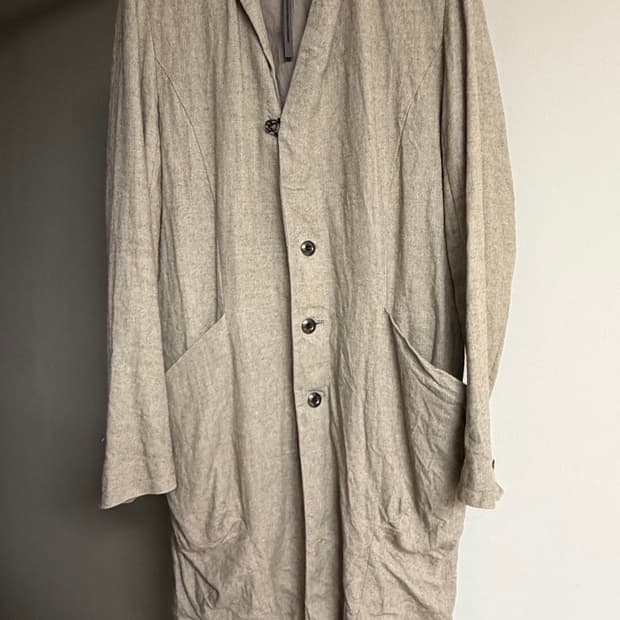 Kazuyuki Kumagai Attachment 코트