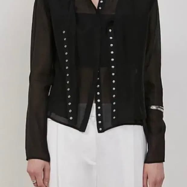 로우타이드 SHEER SNAP BLOUSE 시어 블라우스 [BLACK]