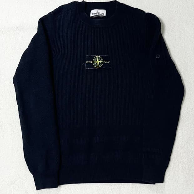 [M] 스톤아일랜드 니트