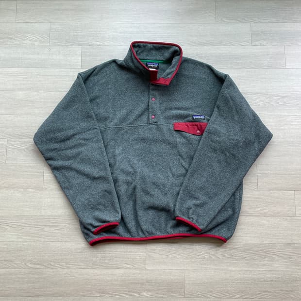 파타고니아 신칠라 니켈 그레이 레드 patagonia