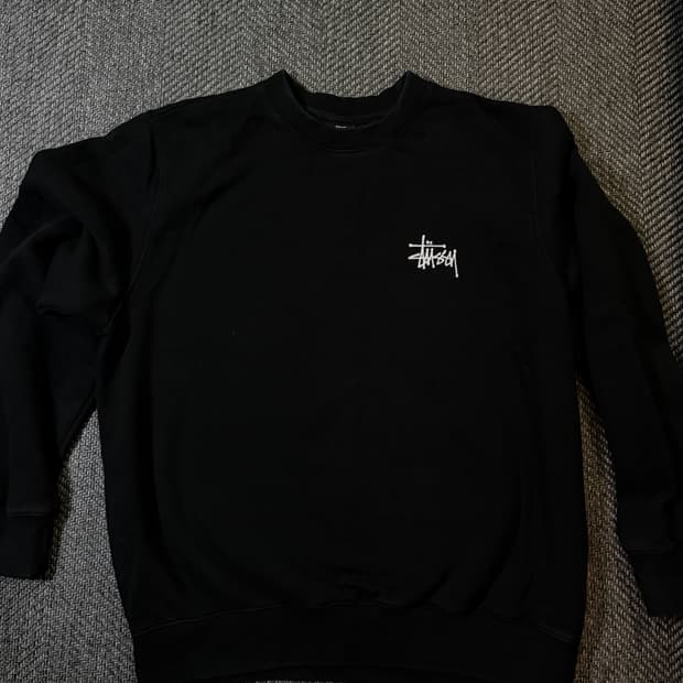 스투시 베이직 스투시 크루넥 블랙