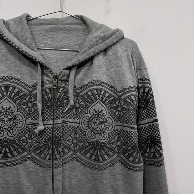 오베이 리버시블 페이즐리 후드집업