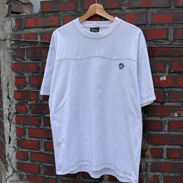 베르사체 진스꾸뛰르 반팔티셔츠 