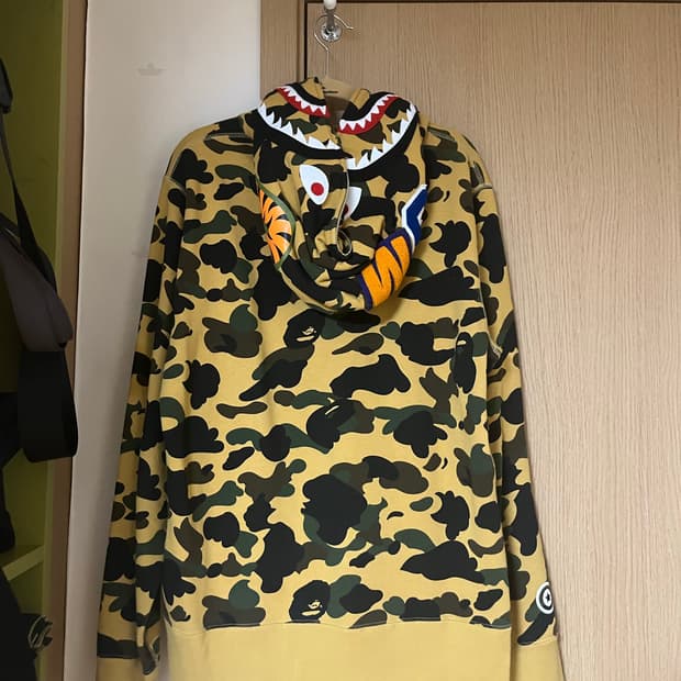 베이프 샤크 후드집업 황계 L