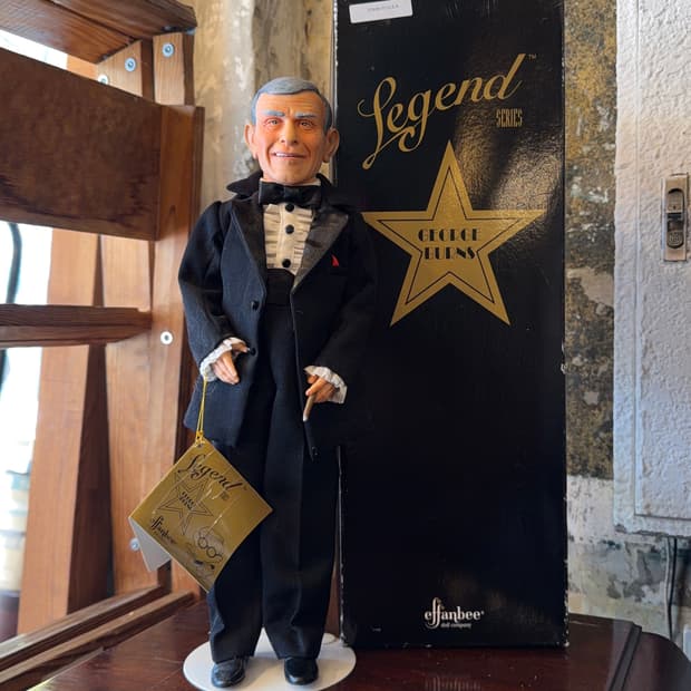 George Burns 1996s 인형