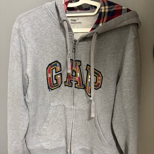 갭 체크 후드집업