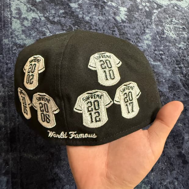 슈프림 X 뉴에라 져지 박스 로고 