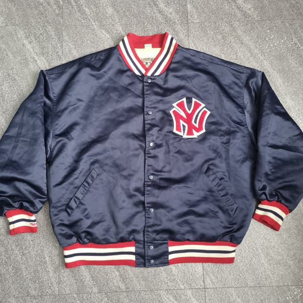 미첼앤네스 올드스쿨 스타디움 자켓 115