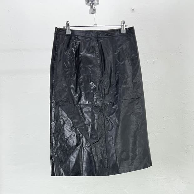 갭 스티치 맥시 슬릿 제뉴윈 레더 미디 스커트