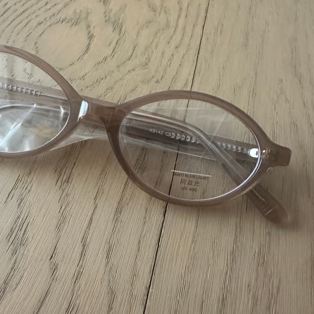 Y2K 연핑크 라운드 안경