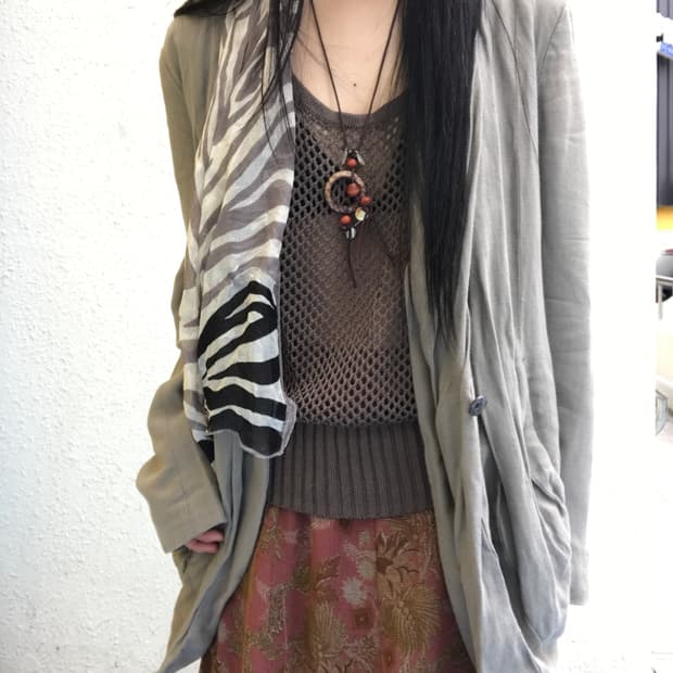 토네이도 마트 드레이프 자켓