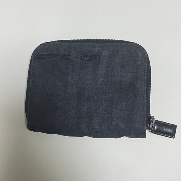 프라다 스포츠 지갑