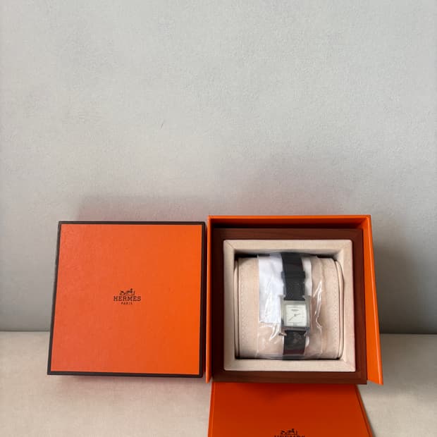 에르메스 H아워 시계 스페셜오더 베젤 새상품